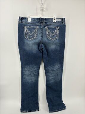 Rock 47 by Wrangler Ultra Low Rise Women's Blue Jeans
SIZE 33x34